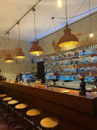 DAS HOUSE Café & Bar